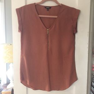 Express Mauve Short Sleeve Blouse with Zipper